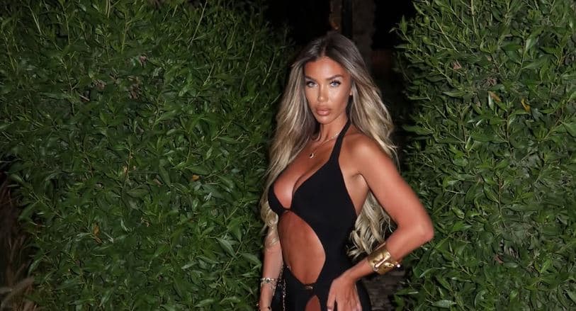 Adelina Tahiri “hot” nga pushimet