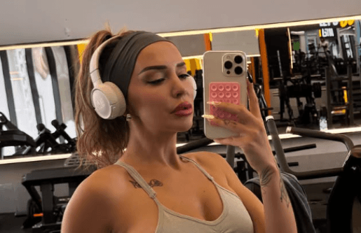 Ana Kabashi me poza nga palestra