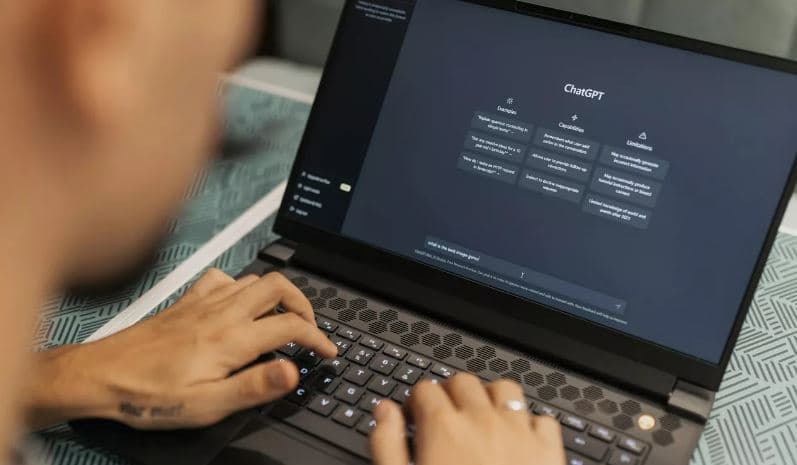 Të rinjve, ChatGPT po ua zëvendëson edhe psikologun