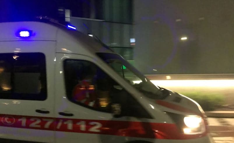 Vendparkimi mollë sherri për tre persona në Ksamil, pas konfliktit u bënë për spital