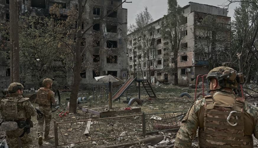 Tre të vrarë nga sulmet ruse në Sloviansk të Ukrainës