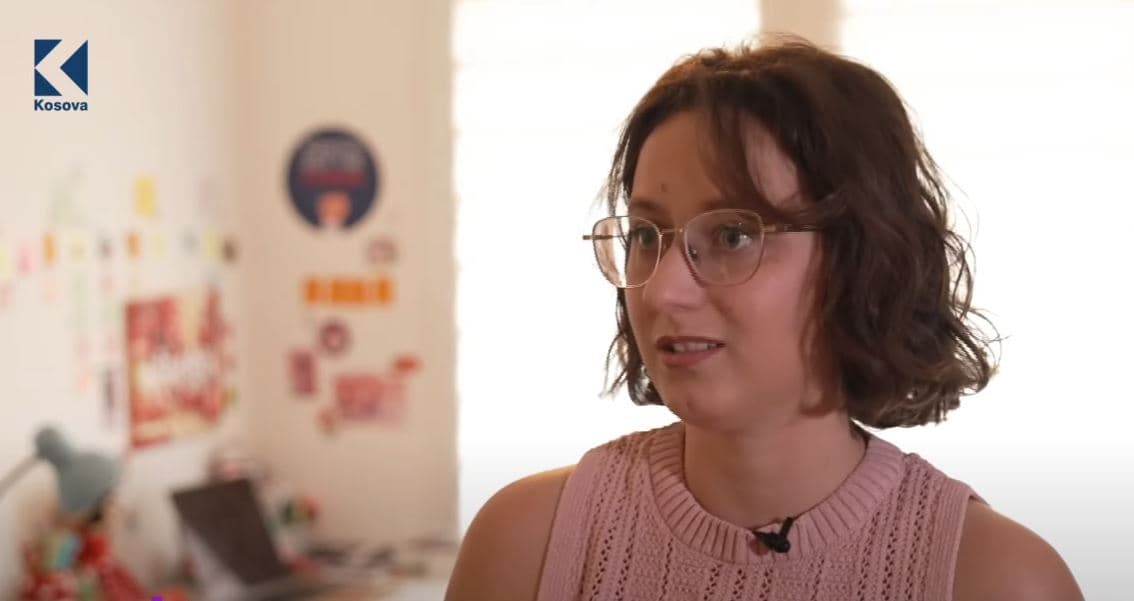 Rita Behadini thotë se ka energji të mirë tek njerëzit: Tentoj t’i bëj të ndihen rehat (VIDEO)