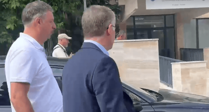 Përfundon intervistimin në Prokurorinë Speciale, Bislimi nuk deklarohet për media