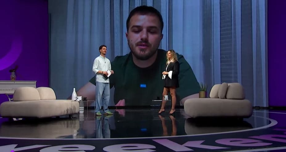 Gjesti me koncert në katundin e tij në Pejë (VIDEO)