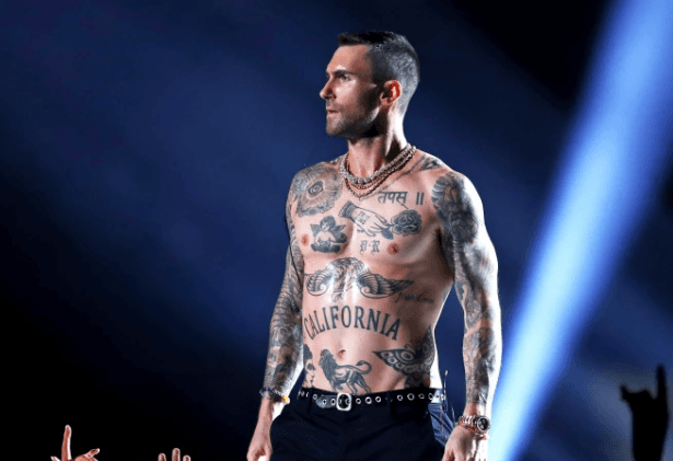 Adam Levine nuk do të bëjë më tatuazhe: Më shkaktojnë dhimbje