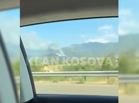 Shpërthen zjarr në një pjesë të malit në afërsi të Prizrenit