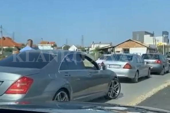 Aksident zinxhiror në Bibaj të Ferizajt, policia në vendin e ngjarjes