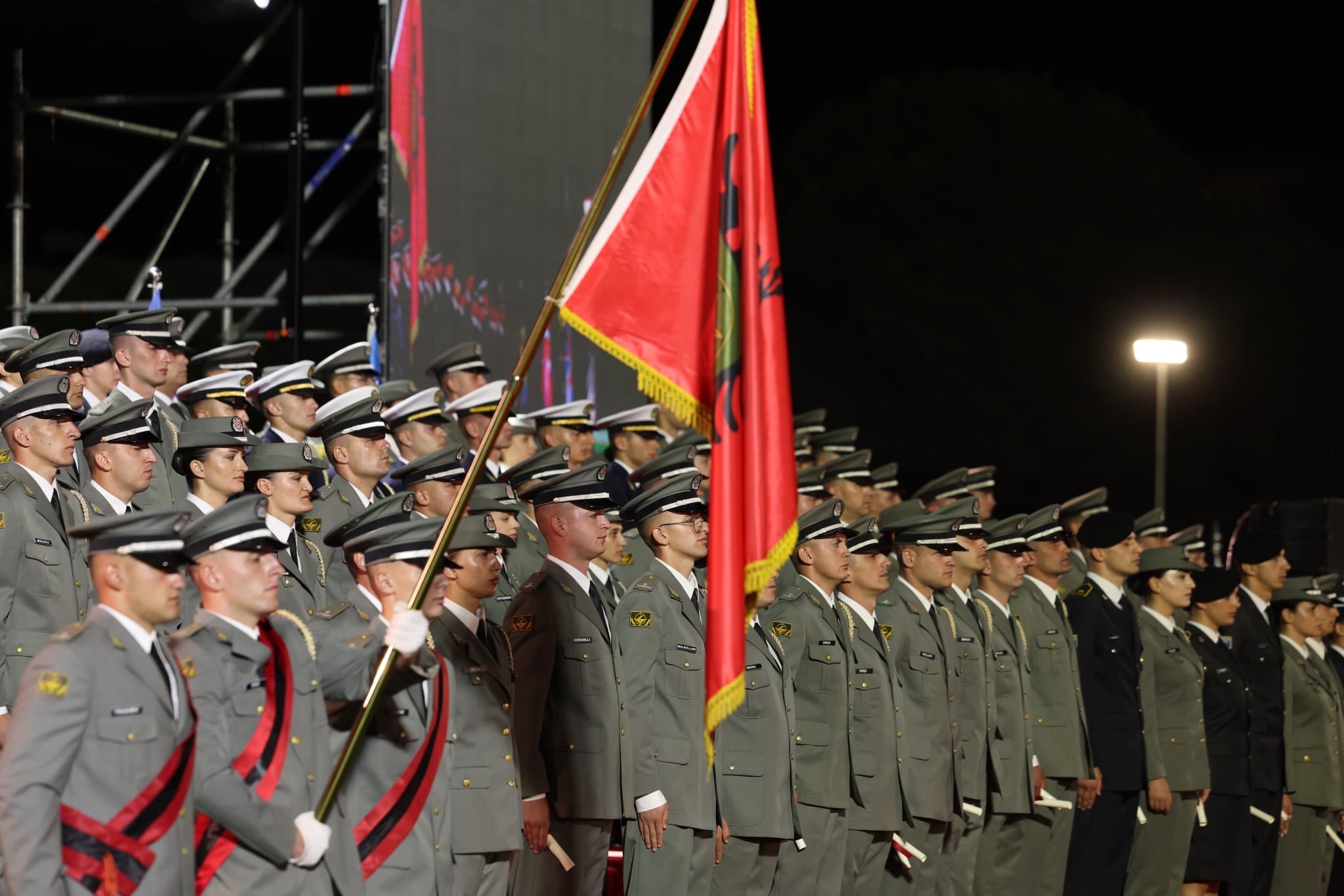 Pesë kadetë nga Kosova diplomojnë në Akademinë e Forcave të Armatosura të Shqipërisë