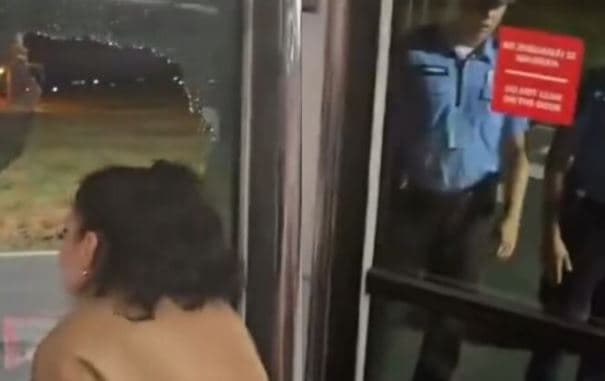 Udhëtarët shqiptarë u bllokuan në Aeroportin e Beogradit: "Ne po vdesim këtu" (VIDEO)
