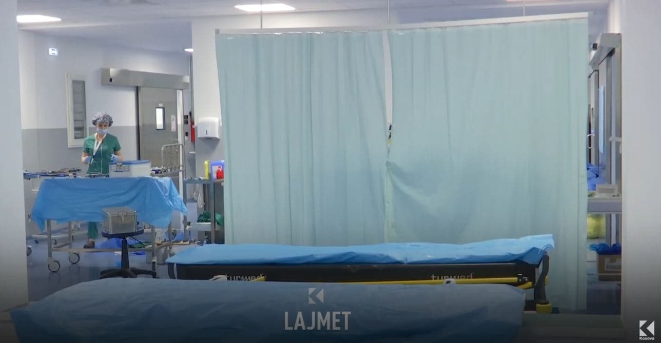 Mungesat në QKUK: Në salla operimi s’ka albumina as morfinë (VIDEO)