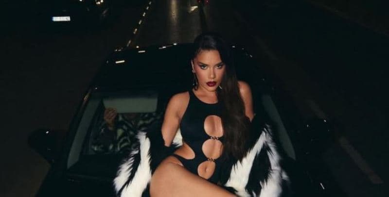  “Late night”, Tayna ka një befasi për fansat e saj (VIDEO)