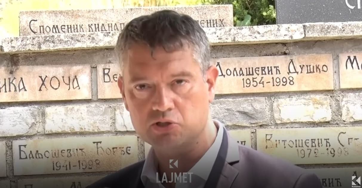 Reagimet në Rahovec: Popoviqi i ofendoi çlirimtarët e Kosovës (VIDEO)