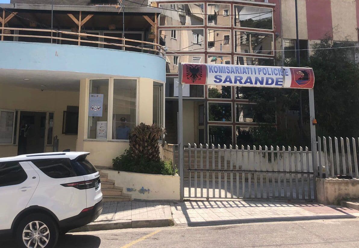 Zbardhen detaje nga plagosja në Sarandë, shpallen në kërkim 4 persona