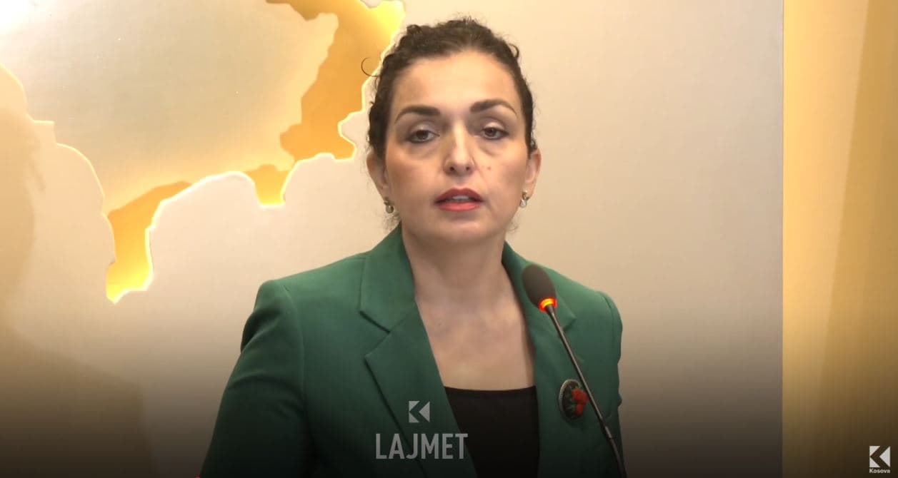 “Mbrojtja” e kushtetutshmërisë: Osmani s’e do “të rrezikshmin”, tërheq lëndën (VIDEO)