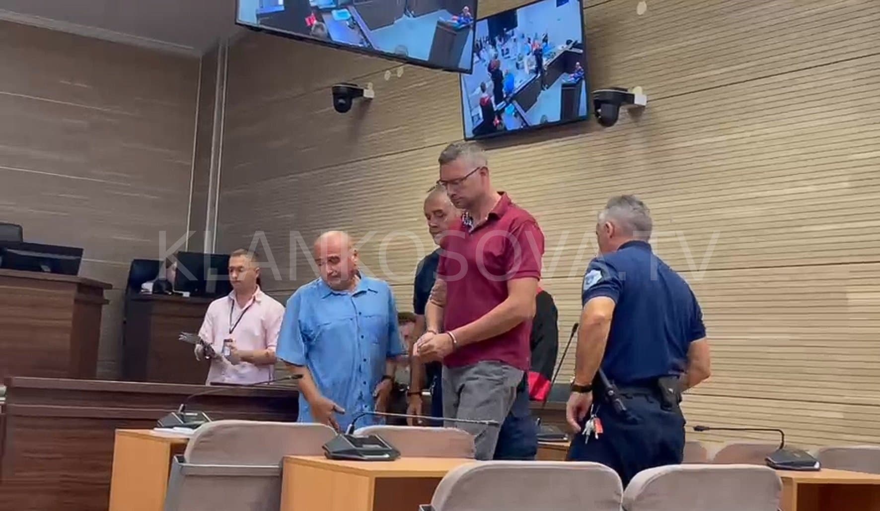 Merret vendimi për Popoviqin – 6 muaj burgim/3 mijë € gjobë dhe dëbim nga Kosova