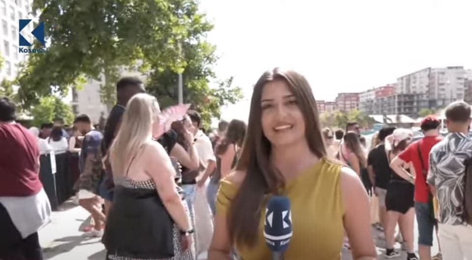 Turistë nga e gjithë bota mbërrijnë në kryeqytet për "Sunny Hill Festival" (VIDEO)