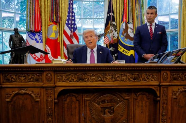 Trump deklaron se do t'u thotë udhëheqësve ushtarakë amerikanë se i duan ata