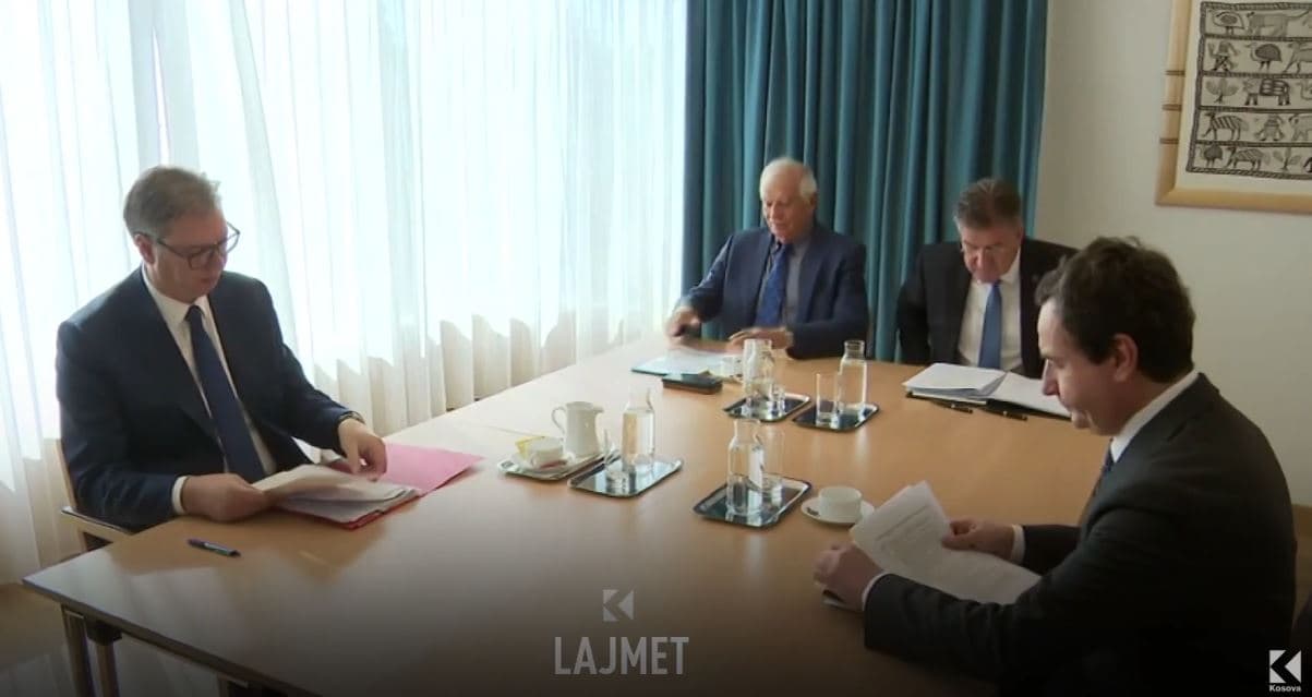 Dialogu i ngecur: Palët pa interesim, ShBA e BE të “ftohura” (VIDEO)