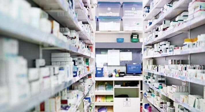 Arrestohet pronari i një barnatoreje në Prishtinë, i dha ryshfet inspektorit farmaceutik
