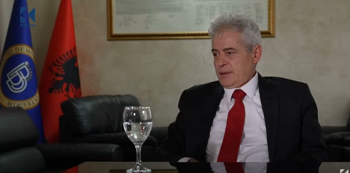 Akuza për "Shqipërinë e Madhe", Ahmeti: Po të doja, Maqedoninë do ta ndaja kur kisha 15 mijë ushtarë (VIDEO)