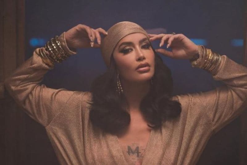 Pse po mërzitet Dafina Zeqiri?