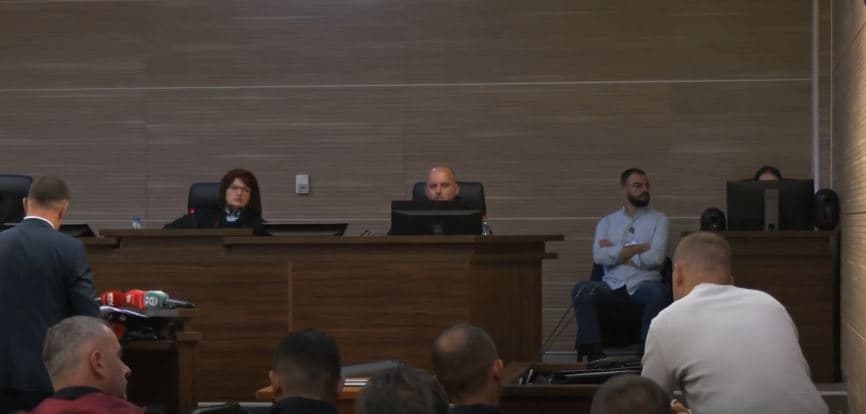 Autopsia e viktimës: Arma fatale ishte vetëm 2-5 cm larg Liridona Ademajt (VIDEO)