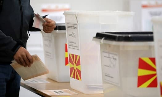 Hapen të gjitha vendvotimet në Maqedoni të Veriut