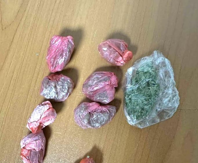 Arrestohet 40-vjeçari në Ferizaj për shitblerje të drogës