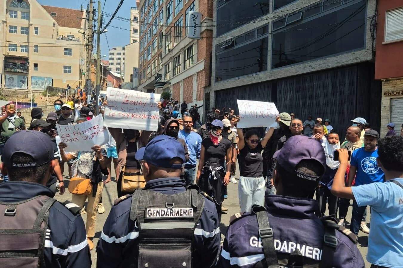 Protestuesit e Gen Z udhëheqin valën globale të pakënaqësisë gjeneracionale