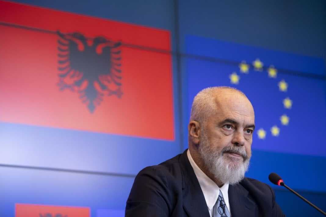 Samiti i Komunitetit Politik Evropian, Rama niset drejt Danimarkës