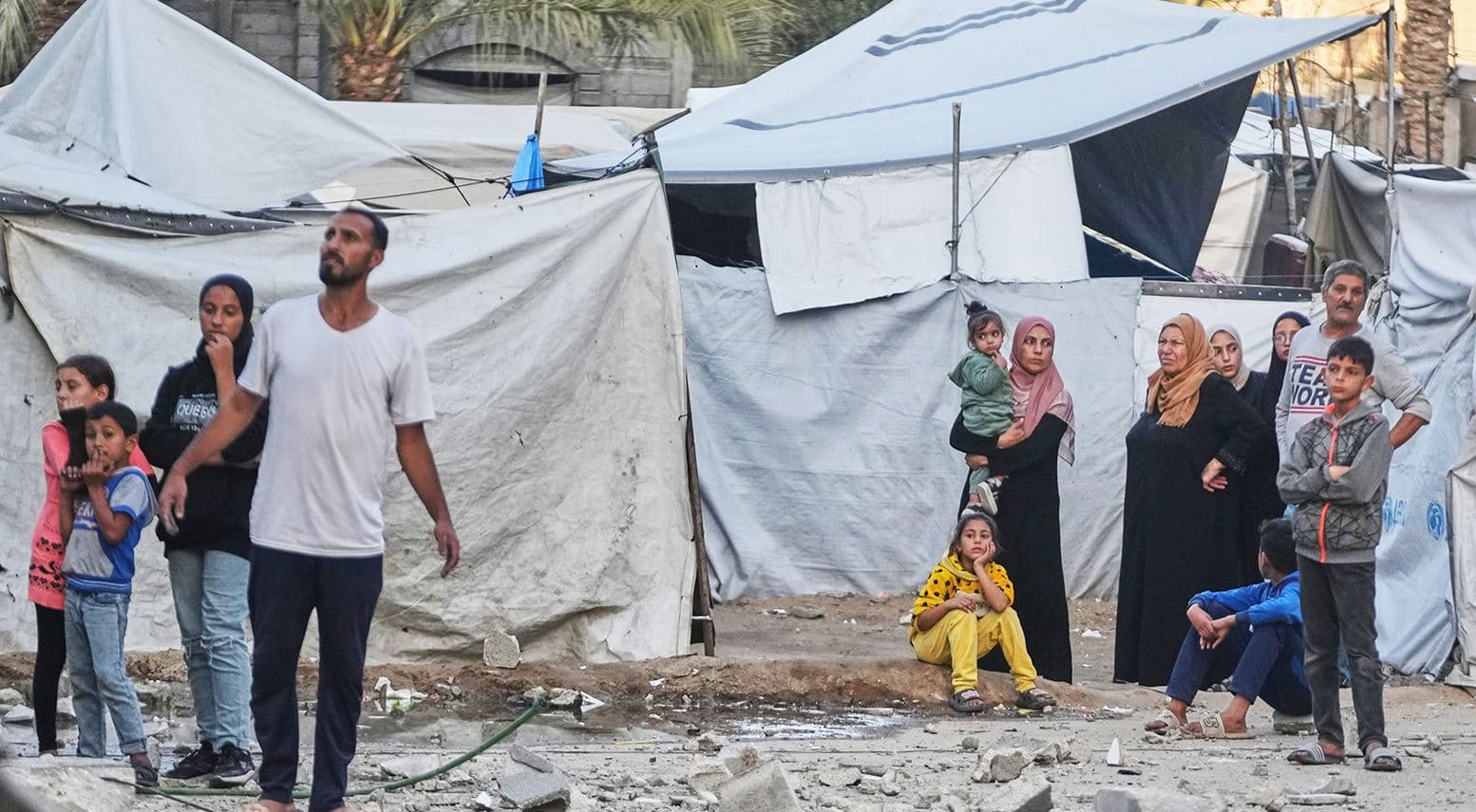 Izraeli nis sulme në Gaza, u godit njëra prej lagjeve më të mëdha