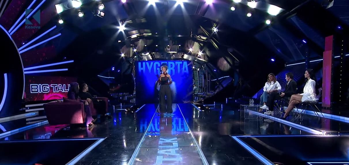 "Motra e Hirushës", ish-banorët me komente për Benitën (VIDEO)