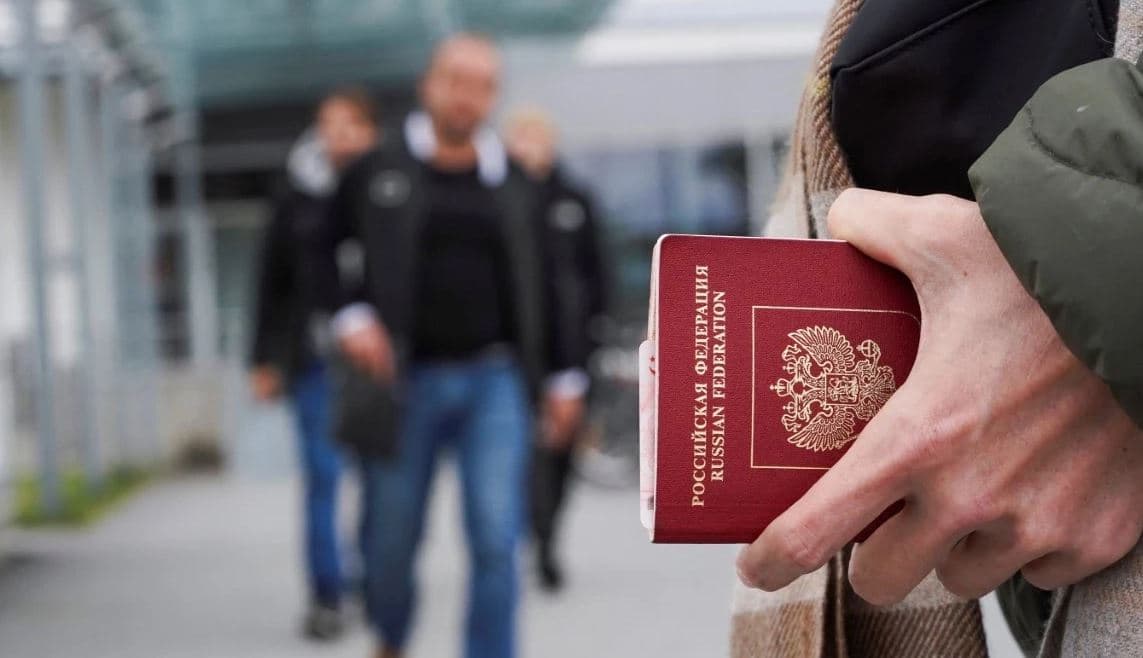 BE pritet të shtrëngojë më tej rregullat e vizave për qytetarët rusë