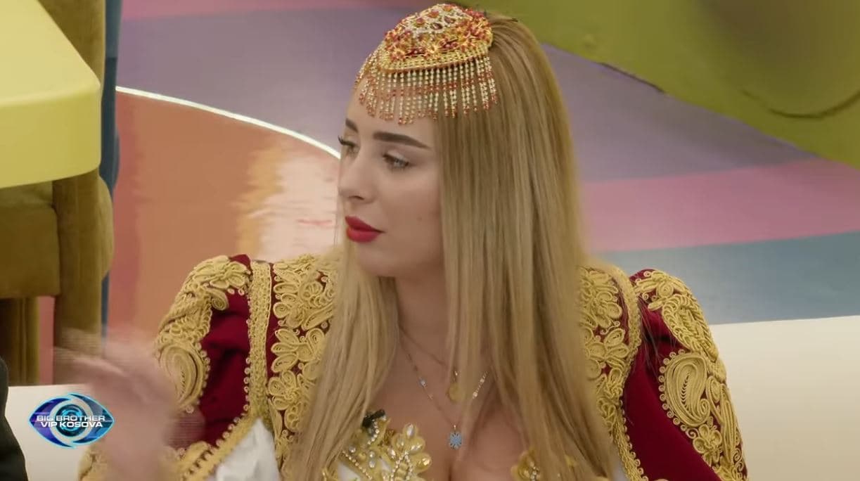 Elijona reagon ashpër ndaj Dolces dhe Bia Khalifes, pasi pa klipin (VIDEO)