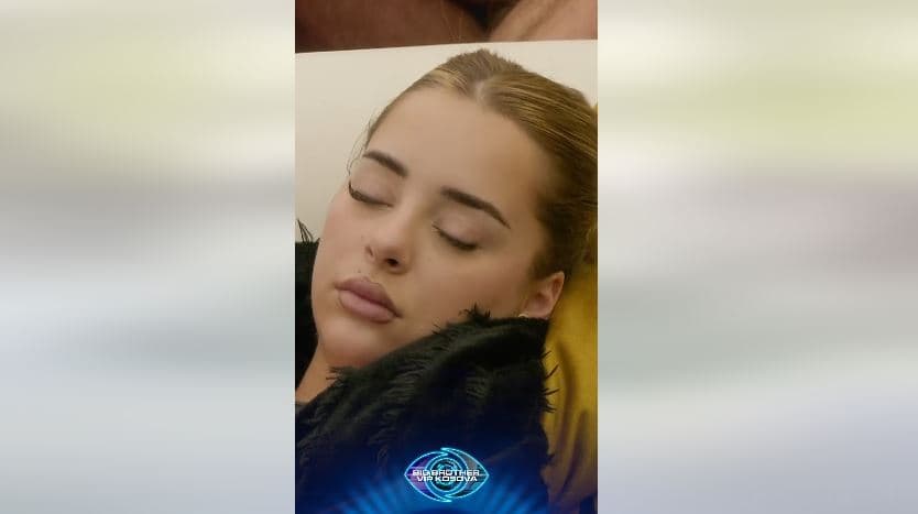 Reagimi epik i Elijonës gjatë kohës që po lexohej zarfi i "Vëllait të Madh" (VIDEO)