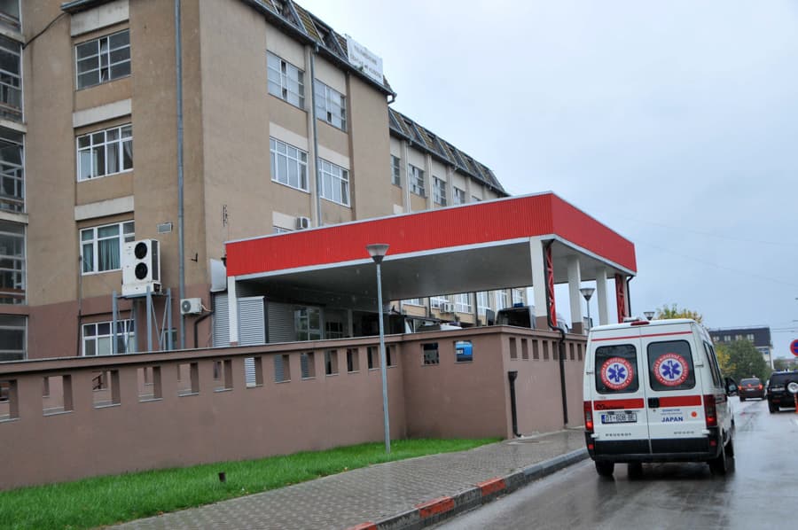 S’ka kontrast në QKUK, CT-ja e Emergjencës dhe ajo e Pejës jashtë funksionit