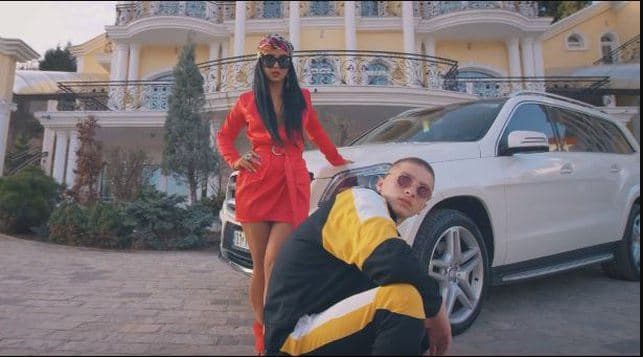 Rina Balaj: Feron e kam si vëlla, ndërsa Fuego ma ka shpëtuar karrierën disa herë kur nuk kisha inspirim