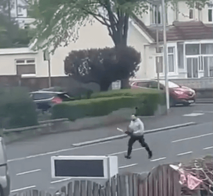 Ndoqi policët me sharrë elektrike, shpallet fajtor shqiptari në Britani