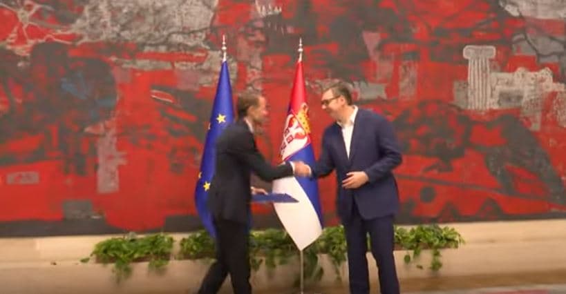Raporti i Progresit e bën Vuçiqin të plasë nga inati, shkak Kosova (VIDEO)