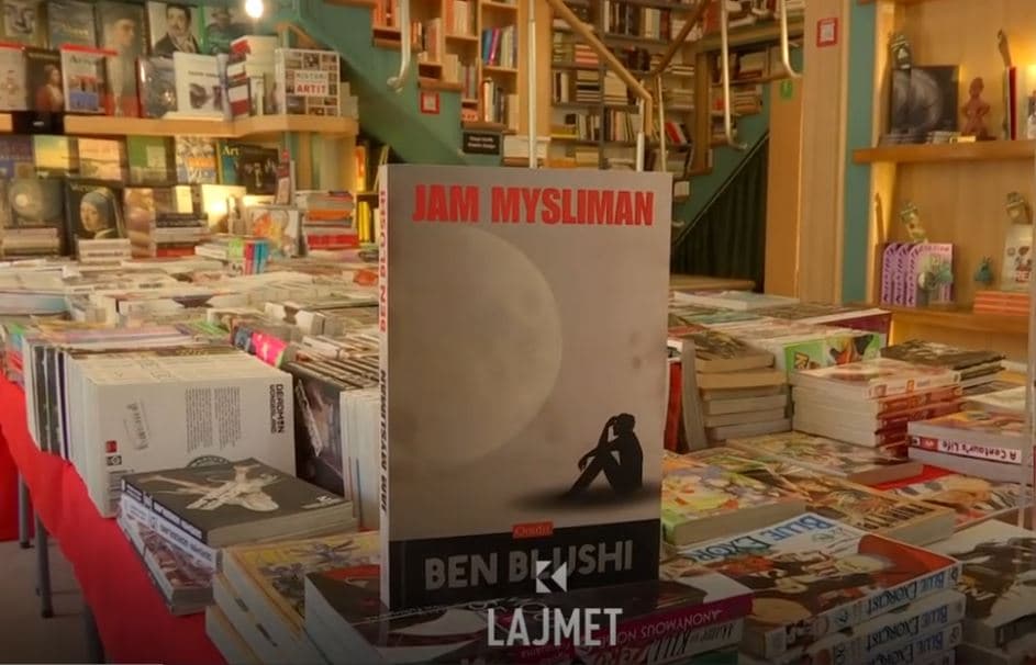 Libri i ri i Ben Blushi, “Jam Mysliman” arrin edhe te lexuesit në Kosovë (VIDEO)