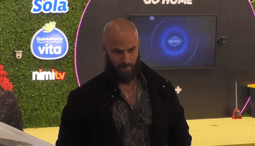 “Po më ndrydhin emocionet”, çka po ndodh me Nailirin? (VIDEO)