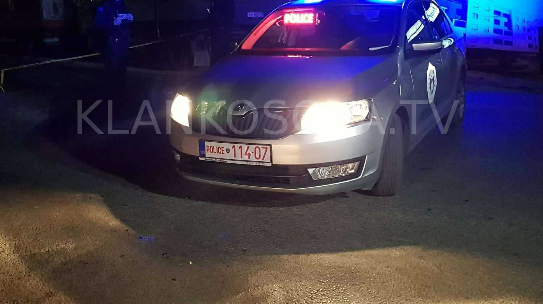 Një i lënduar nga aksidenti mes një motoçiklete dhe veture në Prishtinë