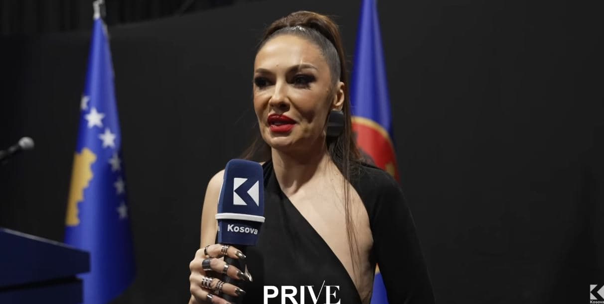 Çka nuk u pa nga koncerti i Adelinës? (VIDEO)