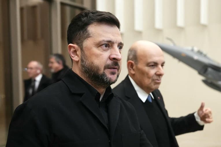 Zelensky: Kemi rënë dakord për një marrëveshje të re paqeje prej 20 pikash me Trumpin