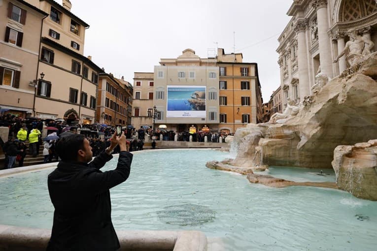 Turistët do të paguajnë 2 euro për ta vizituar Shatërvanin Trevi