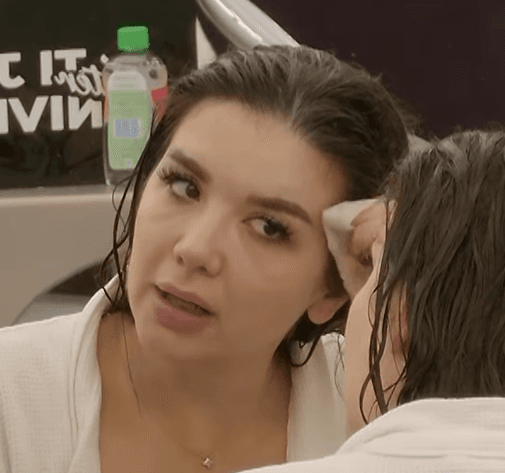 Alba për Benitën: Është e poshtër, më tha “po merresh me burrë të zënë” (VIDEO)