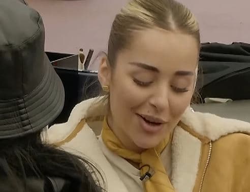 “Më vjen keq për vetëbesimin që e ke”, Elijona ironizon me Shkurtën për këtë gjë (VIDEO)
