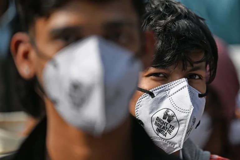 Nju Delhi lufton për frymën: Ndotje e ajrit ndez protestat