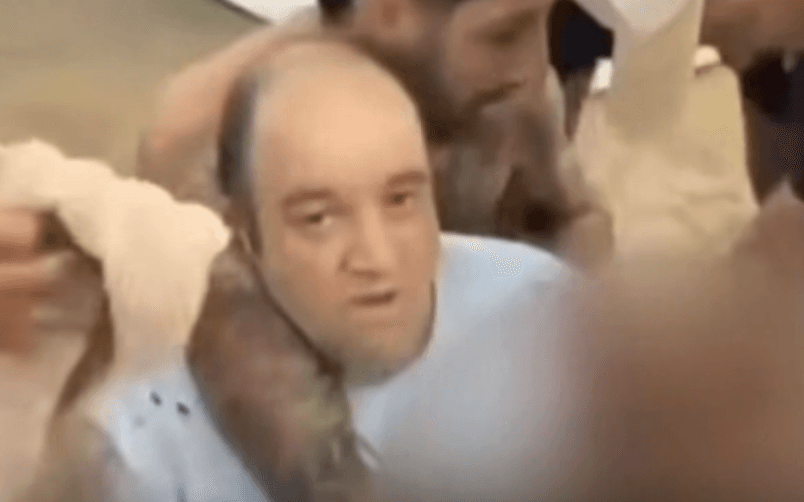 Sulmet ndaj hebrenjve - 2 vrasës mbysin 11 qytetarë, plagosin 29 (VIDEO)