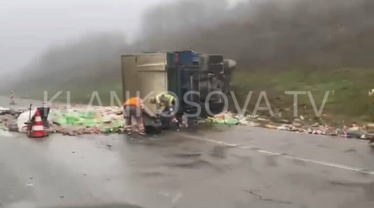 Aksidenti fatal në "Ibrahim Rugova", njëri i lënduar rëndë transferohet në QKUK